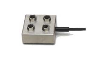 Plug for 4 distributor